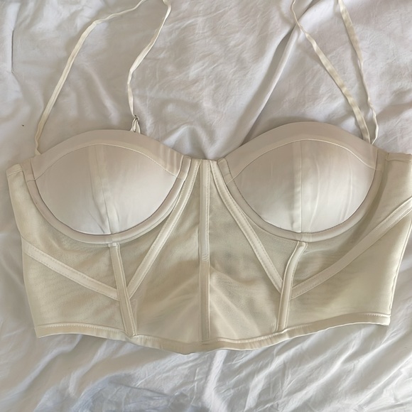 Oh Polly Please Me Underwire Corset Top in White - Picture 4 of 8